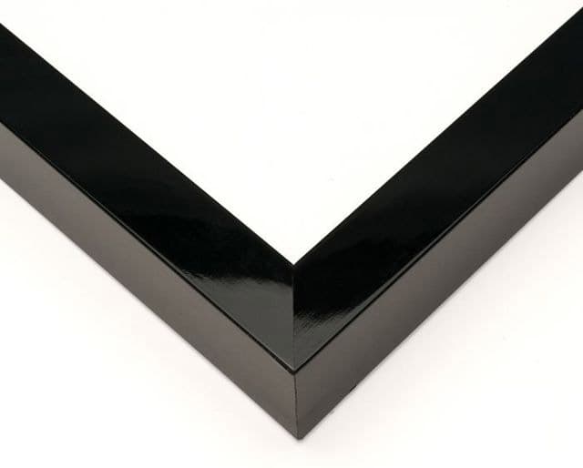 Glossy Black Medium Depth corner detail showing precision mitered joint with mirror-like glossy finish 1 inch moulding width and 1.5 inch usable depth perfect for luxury contemporary shadowbox displays